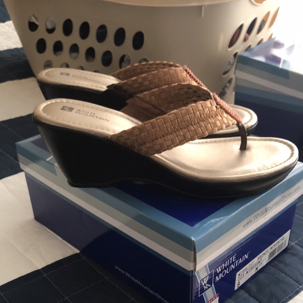 Woven sandals